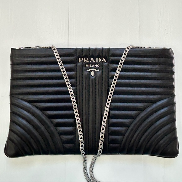 CHEVRON PRADA 2 WAY BAG -LARGE CLUTCH / CROSSBODY - Picture 11 of 16